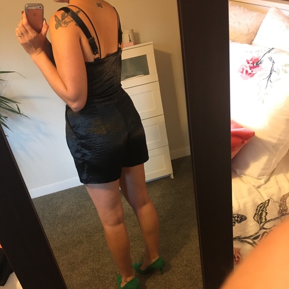 Guess romper - Picture 4 of 4